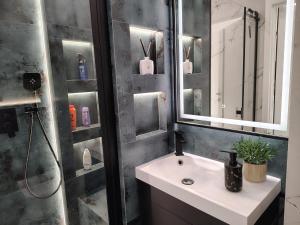 Koupelna v ubytování Sunset Sky Studio1 Gdańsk + 28 fotografií