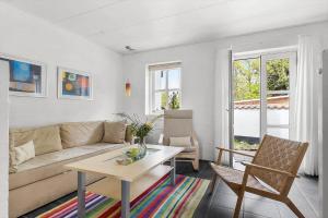 Χώρος καθιστικού στο TV1281-Bindslev-Tannisbugtvej-49-D-Nr-6