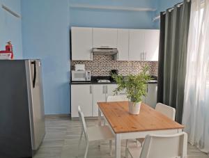 Kuchyň nebo kuchyňský kout v ubytování Apt 1bdr 1bth