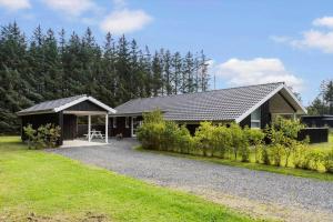 Κήπος έξω από το TV1028-Albaek-Magevej-9