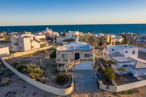 Γενική θέα στη θάλασσα ή θέα στη θάλασσα από  αυτή η παραθεριστική κατοικία