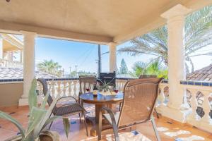 Μπαλκόνι ή βεράντα στο Palm Paradise House