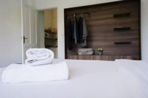 Gallery image of Spirit - 2-BR Apt & Balcony in Mar Mikhael in Al Mudawwar +12 photos