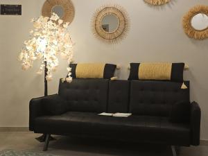 Χώρος καθιστικού στο 9muses luxury rooms +3 φωτογραφίες