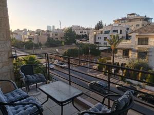 Balkon ili terasa u objektu Loom & Light In the best location in Abdoun Amman