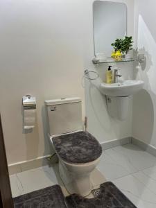 Ένα μπάνιο στο ProSpec Modern Homes