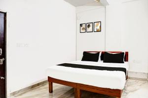 Fotografie z fotogalerie ubytování Collection O Ak Hotels v destinaci Sheodāspura