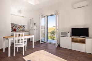 Η κουζίνα ή μικρή κουζίνα στο Luce mediterranea a Monreale