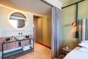 Fotografie z fotogalerie ubytování Me and All Hotel Berlin East Side, by Hyatt - NEW OPENING v Berlíně