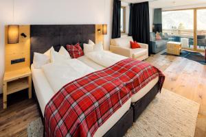 Hotel Sedona Lodge客房内的一张或多张床位
