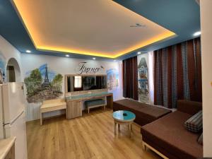 Η κουζίνα ή μικρή κουζίνα στο Esma Apart Otel