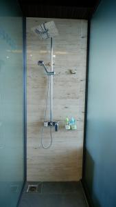 Koupelna v ubytování MD Hotel + 29 fotografií