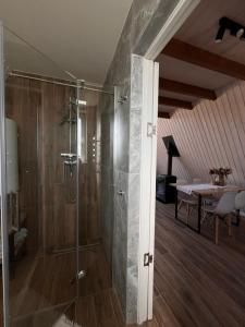 ห้องน้ำของ Riverview cottage