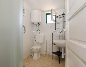 Imagen de la galería de Apartments Voga, en Maslinica
