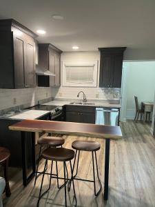 Imagen de la galería de Private, Lakefront Condo, en Hartsville 13 fotos más