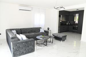 Χώρος καθιστικού στο Vila Lux Mia
