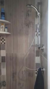 Ένα μπάνιο στο Casina Terdom
