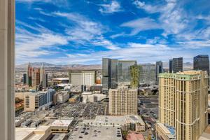 Cảnh Las Vegas hoặc tầm nhìn thành phố từ căn hộ