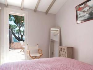 Postel nebo postele na pokoji v ubytování Les Mini-Villas de Santa Giulia + 34 fotografií