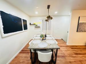 Gallery image of Urban Oasis I Stylish Getaway to NYC with Parking in Jersey City
