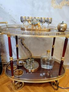 Φωτογραφία από το άλμπουμ του Stylish Queen Downtown στην Ποντγκόριτσα