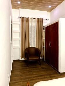 Posezení v ubytování Deux chambres un salon à agla pylônes