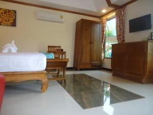 Gallery image of Villa Angelica Bed and Breakfast in Phuket in Bang Tao Beach