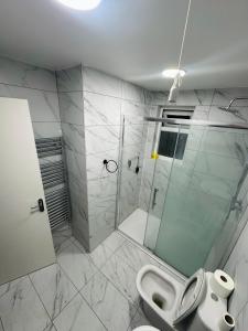 Phòng tắm tại Hyde Crescent Rooms