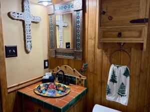 Foto sihtkohas Red River asuva majutusasutuse Aspen West #5 Townhouse With High Speed Wifi galeriist +32 fotot