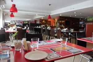 Restaurace v ubytování Red Fox by Lemon Tree Hotels, Jaipur
