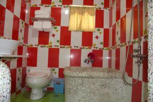 Bathroom sa 文風小築Wen-Feng House-免費停車