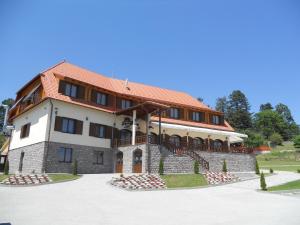 Το κτήριο όπου στεγάζεται  το ξενοδοχείο