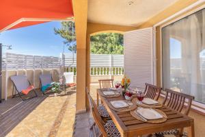Un balcón o terraza en Coral SeaShell by Fidalsa