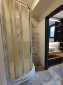 Ένα μπάνιο στο peaceful comfortable Clear center familyhouse