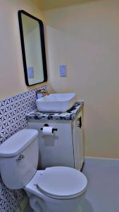 Ένα μπάνιο στο Very Affordable