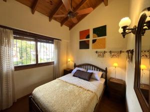 Postel nebo postele na pokoji v ubytování Dúplex Del Mar, ideal para descansar en familia - Ayres del Bosque Alojamientos