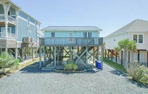 Ảnh trong thư viện ảnh của Pelicans Post! ở Oak Island