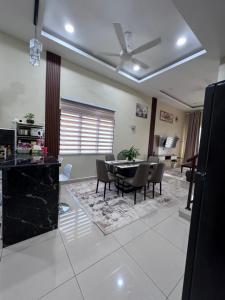Χώρος καθιστικού στο Safiyya Homestay