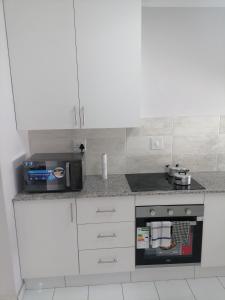 Imagen de la galería de Peaceful Stay, en Mbabane 13 fotos más