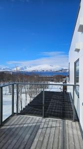 トロムソにあるNy leilighet i nytt bygg i naturskjønne omgivelser!のギャラリーの写真