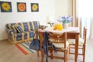 Posedenie v ubytovaní Casa Vacanza da Rosa + 15 fotografií