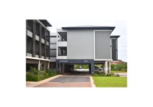 vista esterna di un edificio di Zimbali Lakes Boulevard Suites 138 a Ballito