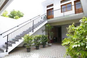 Μπαλκόνι ή βεράντα στο Airport Retreat-CMB Transit Stay