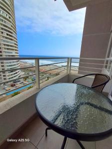 Balkón nebo terasa v ubytování Hermosa vista al mar II dpto Sector Sur Llacolen