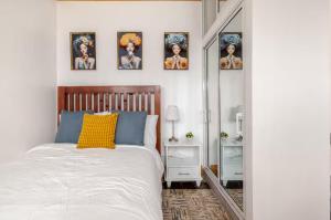 Postel nebo postele na pokoji v ubytování SDQ Colonial Zone, The best place that you can find