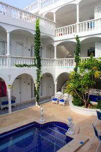 Bazén v ubytování Hotel Casa Mara By Akel Hotels nebo v jeho okolí