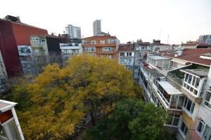 Udsigt til Istanbul eller udsigt til byen taget fra lejlighedshotellet