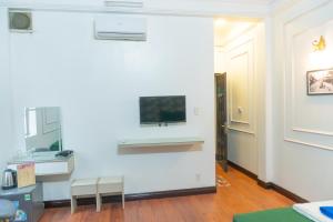 TV/trung tâm giải trí tại The Lake Silk Hanoi Boutique Hotel & Spa