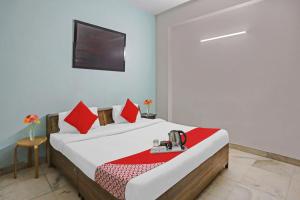 Gallery image of Hotel O Premium Stay Near Dlf Avenue Saket in New Delhi