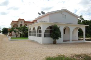 Gallery image of Serenity Sands in Corozal